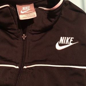 Nike Jackets & Coats - NIKE youth jacket large 14-16 Nike Jackets & Coats - NIKE youth jacket large 14-16